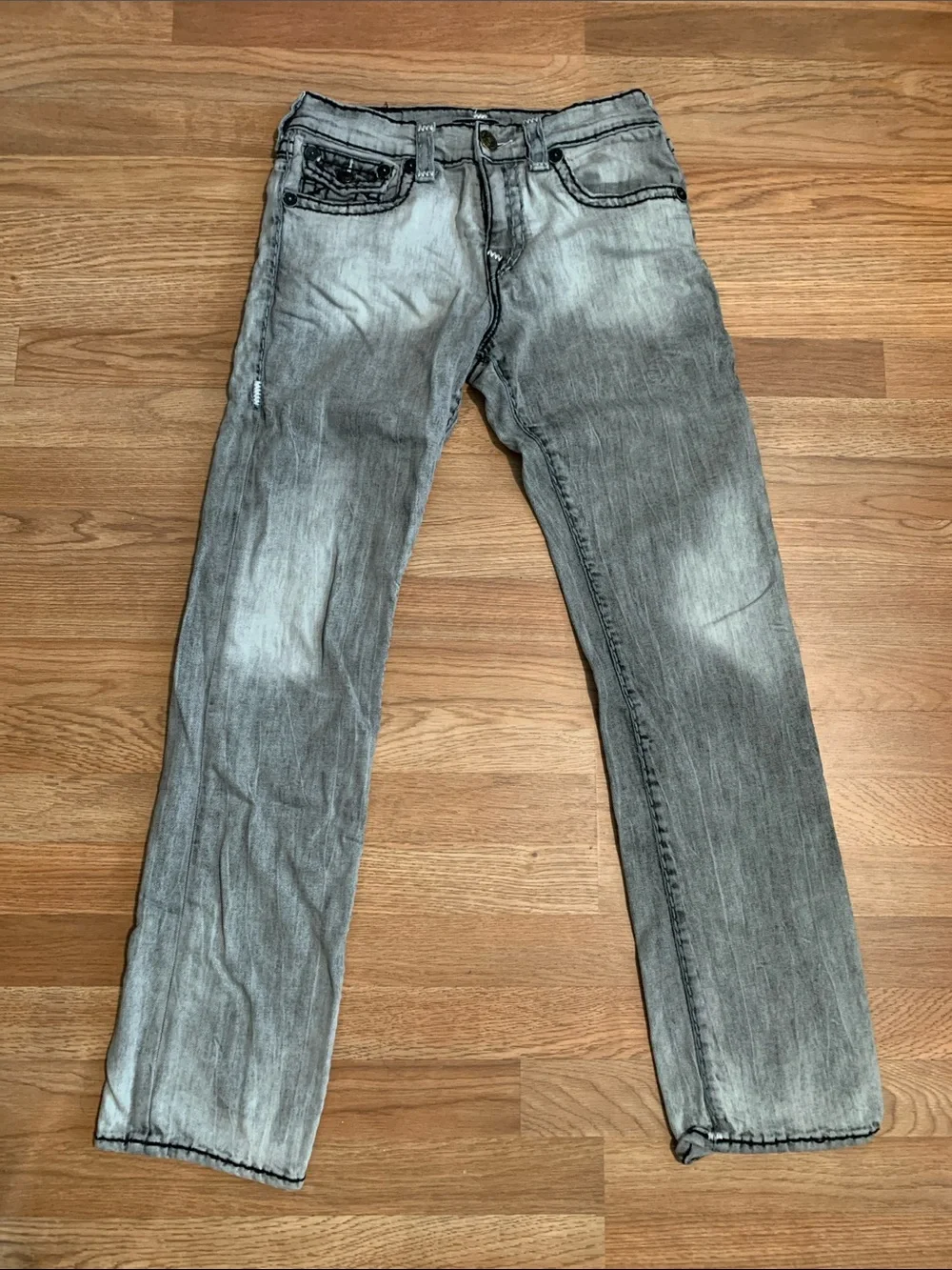 True Religion Men's Light Gray Washed Relaxed Jeans
